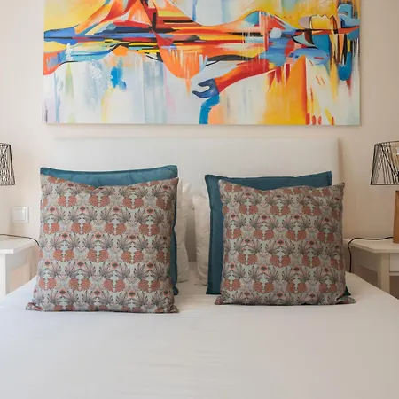 Lovely Charm House Downtown Near Metro With Ac Apartamento Porto